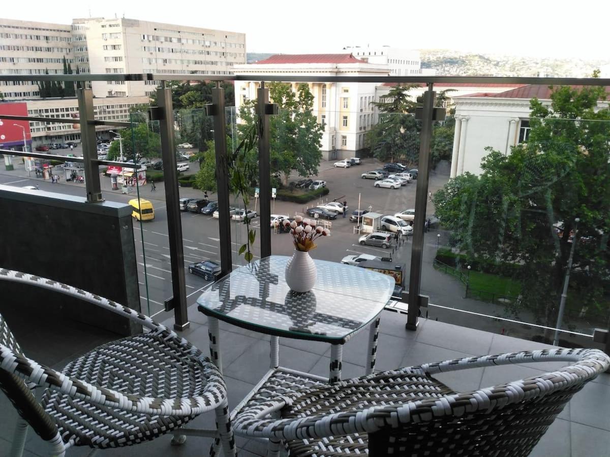 Ameri Plaza Green Apartments Tbiliszi Kültér fotó